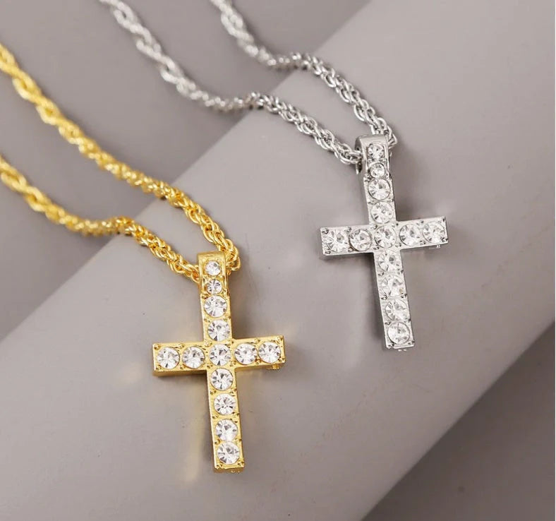 Unisex Alloy Clavicle Chain with Geometric Pendant in Silver