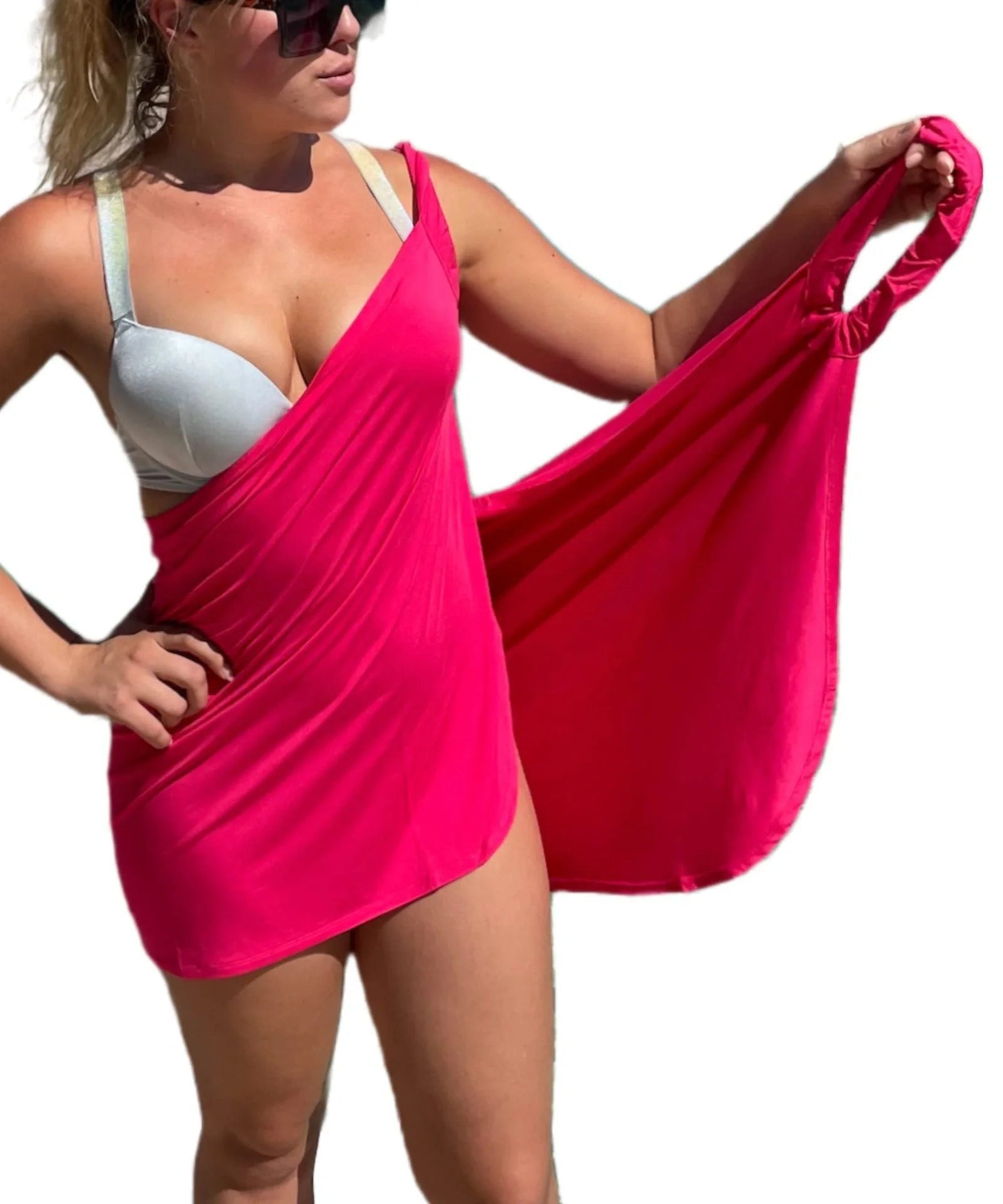 Plus-size backless one-piece swimsuit in black, pink, or blue