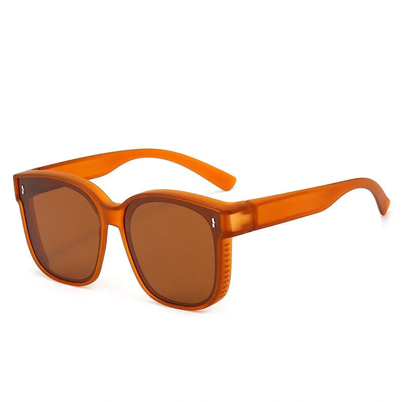 Polarised dual-use sunglasses with anti-glare mirror coating in various colours