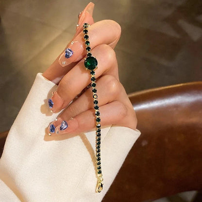 Elegant zircon geometric bracelet with South Korean fashion design