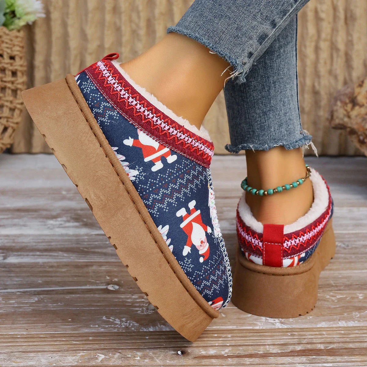 Cozy Christmas-themed ankle boots with cotton upper and plush artificial fur lining