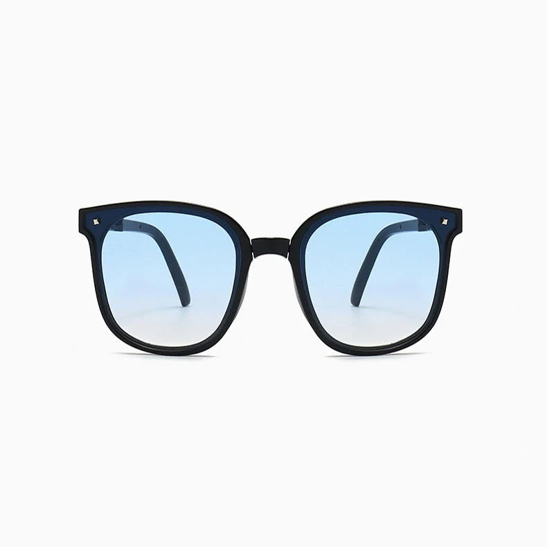 Folding sunglasses with UV400 protection in various colours