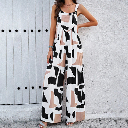 Women's square neck jumpsuit with side pockets in polyester fibre