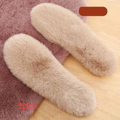 Winter sheepskin insoles with wool felt layer for enhanced warmth and comfort