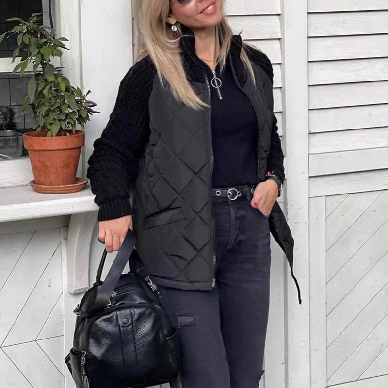 Stylish women's stand collar cotton jacket with pockets for winter warmth
