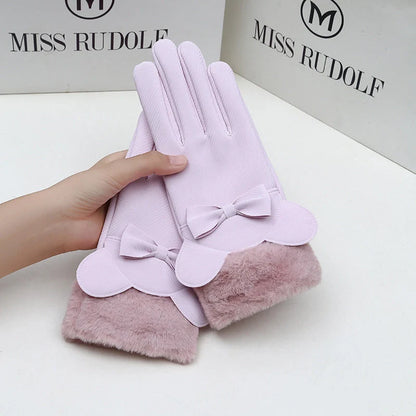 Cosy winter gloves with touch screen capability and fleece lining, available in various stylish colour options