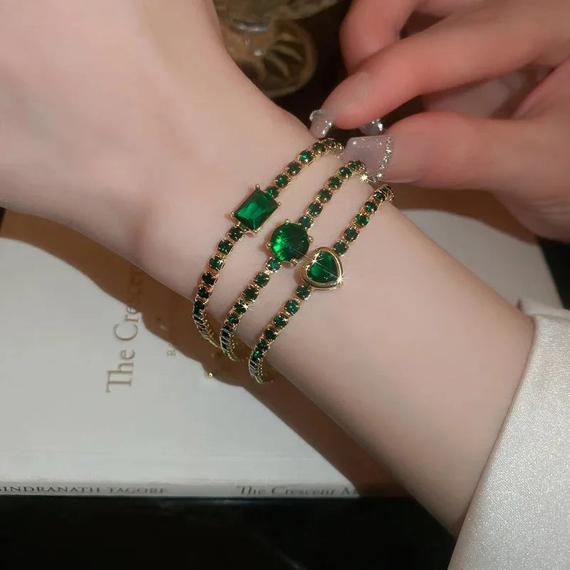Elegant zircon geometric bracelet with South Korean fashion design