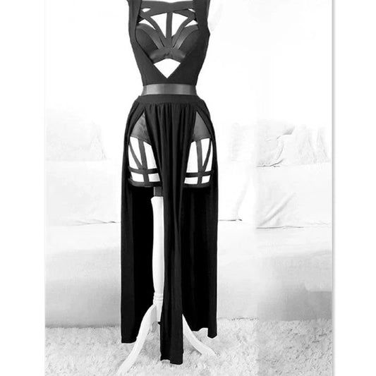 European and American style lingerie straps dress with chest pad and gauze skirt in black and red