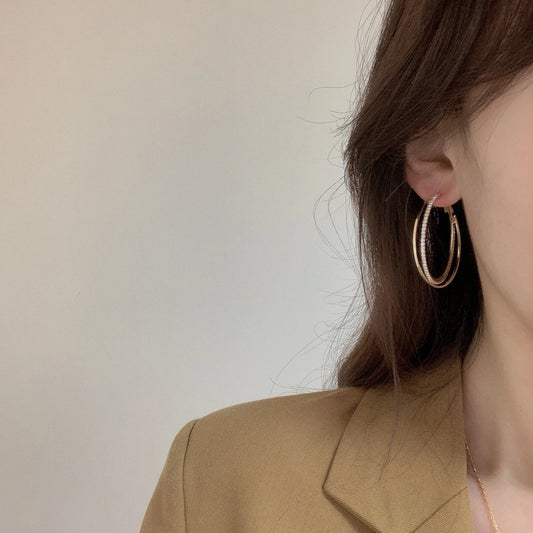 Elegant geometric alloy earrings and bracelet set in gold and silver finishes