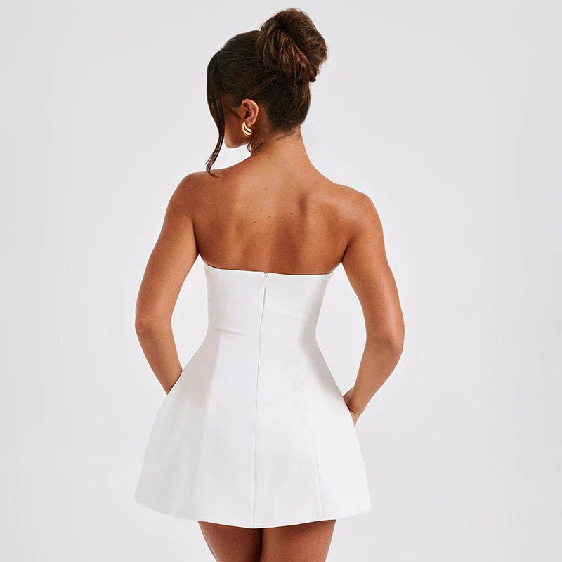 Backless tube dress in various colors, featuring a figure-flattering A-line silhouette and comfortable, breathable fabric for summer wear.
