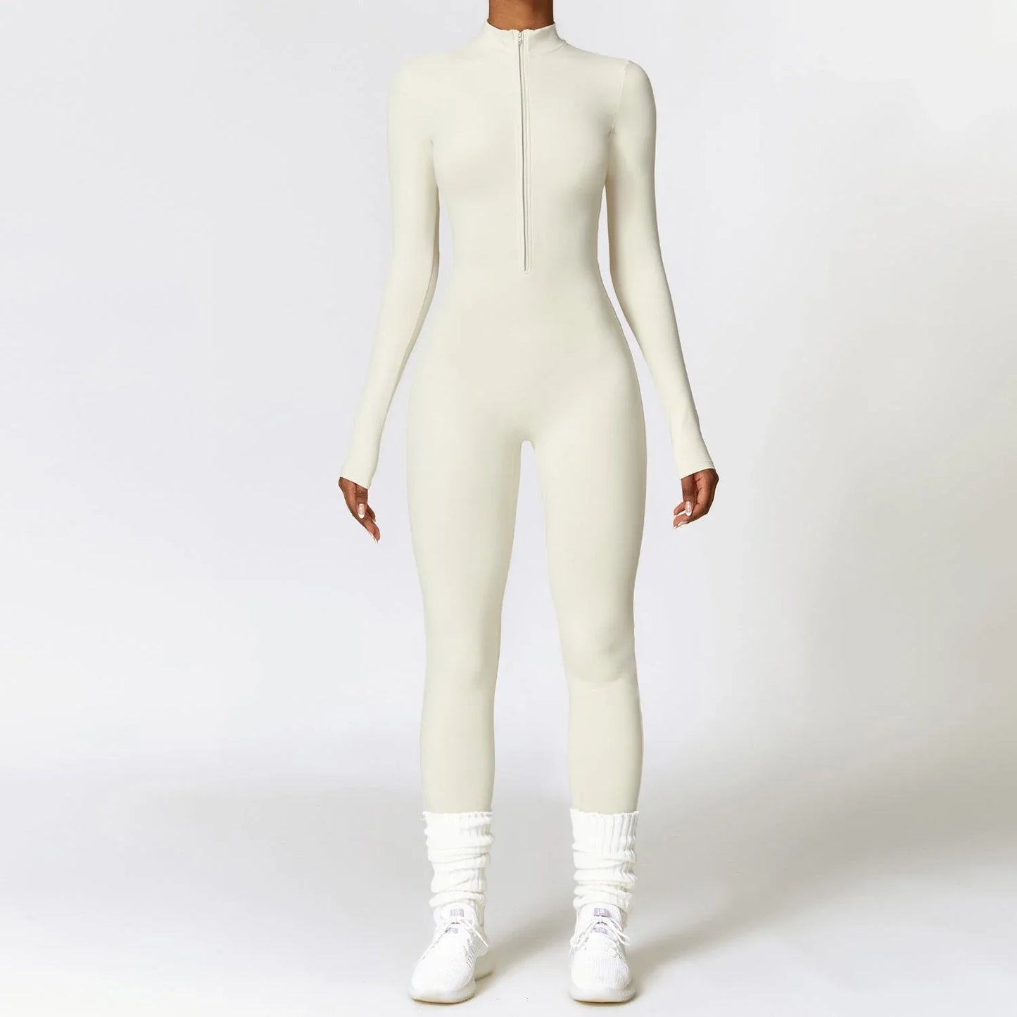 Cozy, versatile jumpsuit in various colors and sizes, perfect for yoga, fitness, and outdoor activities