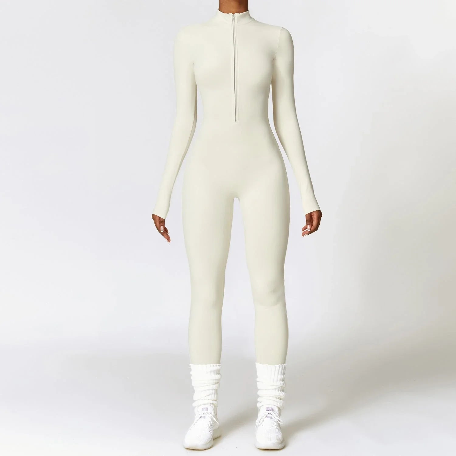 Cozy, versatile jumpsuit in various colors and sizes, perfect for yoga, fitness, and outdoor activities