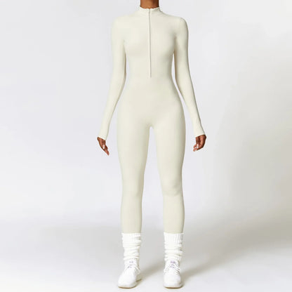 Cozy, versatile jumpsuit in various colors and sizes, perfect for yoga, fitness, and outdoor activities