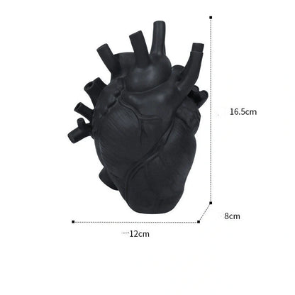 Nordic style heart-shaped dry vase for desktop decoration in various colours