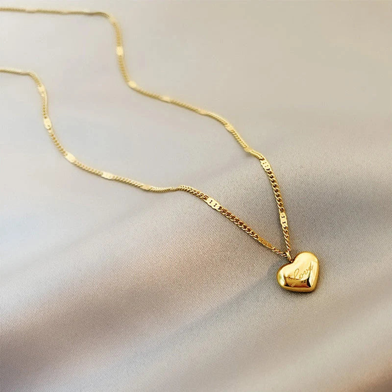 Vintage gold titanium steel heart pendant necklace with sectional chain