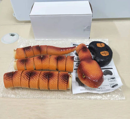 Smart Sensing Interactive Cat Toy with lifelike snake design and USB rechargeable feature
