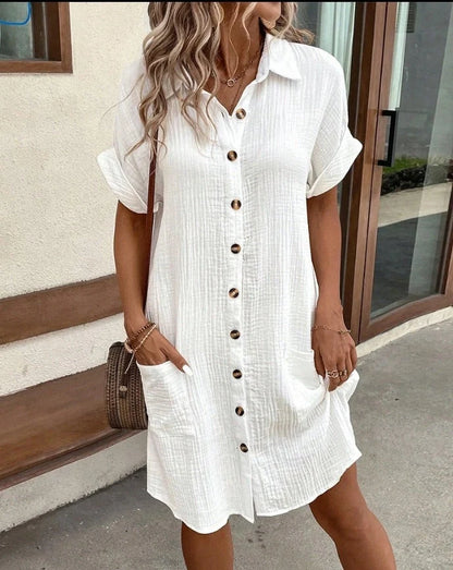 Stylish midi dress with short sleeves, made of premium polyester fabric and available in a range of colours