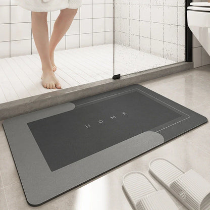Plush, machine-woven bathroom mat with non-slip surface, available in rectangle and oval shapes in a variety of colours.