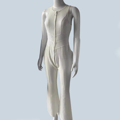 Stylish summer denim jumpsuit for women with halter neck and heart-shaped backless design