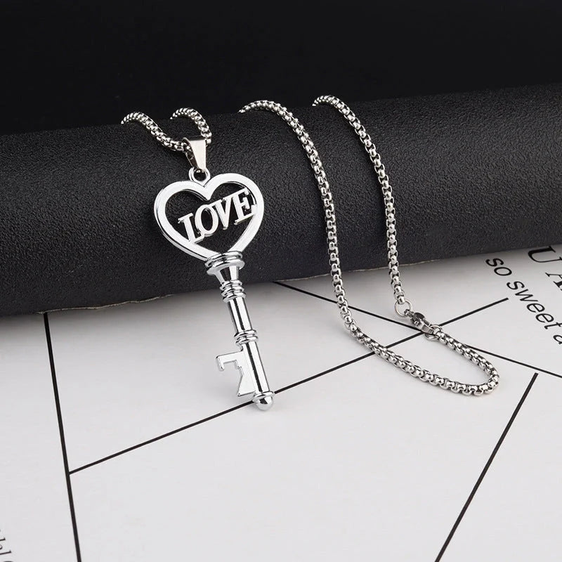 Elegant stainless steel heart key pendant choker necklace for women