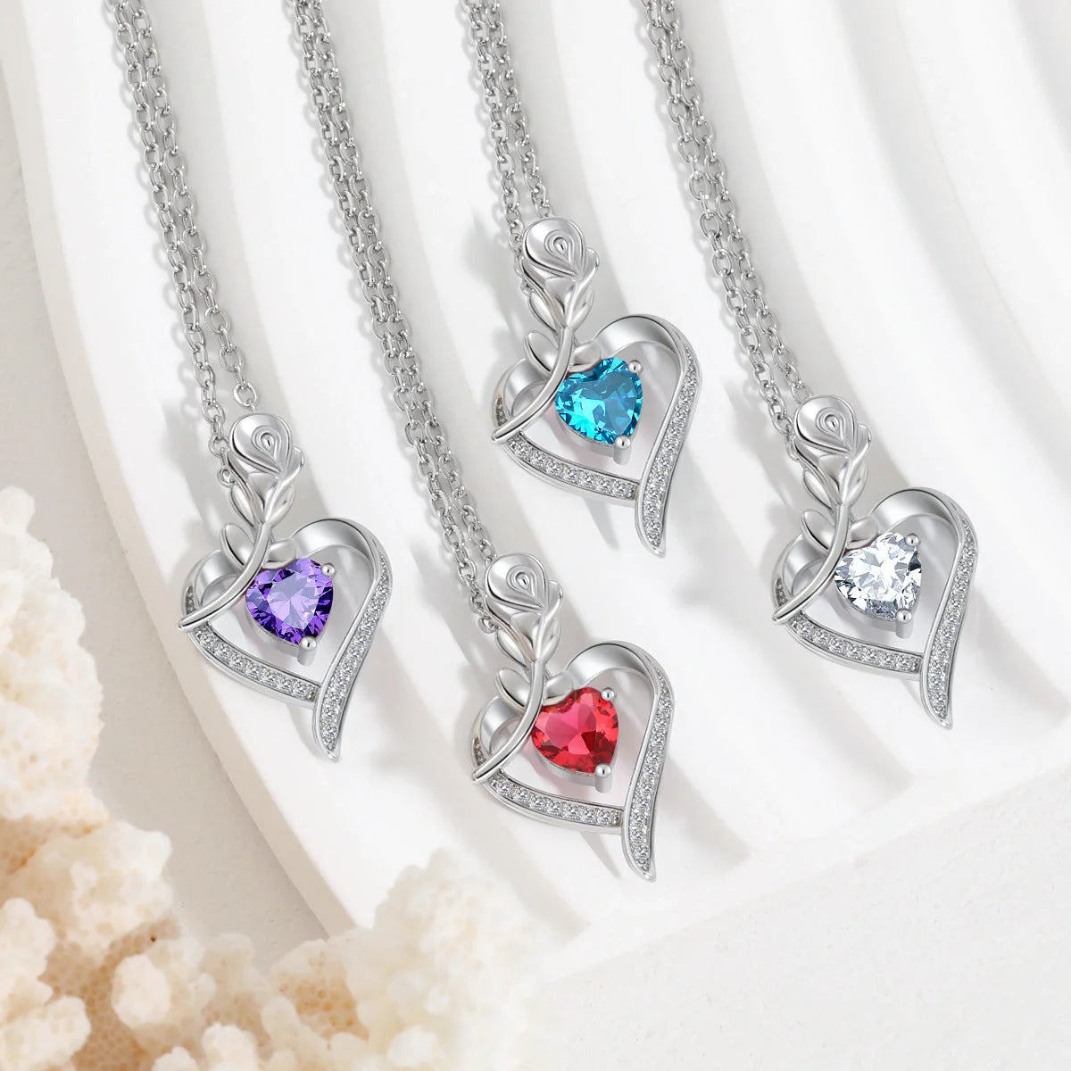 Elegant rose heart-shaped rhinestone necklace for women, perfect as a Valentine's Day gift.