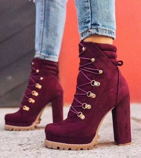 Women's round toe lace-up heeled boots in suede with 8cm high heel