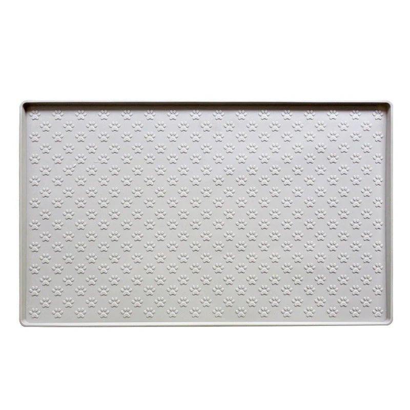Waterproof and easy-to-clean silicone pet mat in various colours, designed for the comfort and convenience of dogs and cats in the UK.