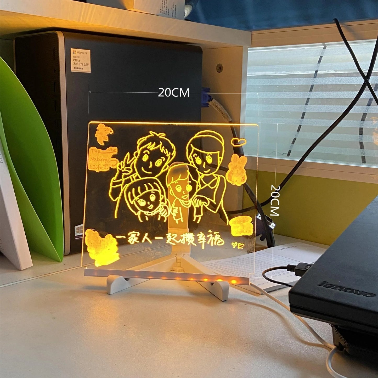 Acrylic DIY Note Board LED Night Light with 7 pens on a desk