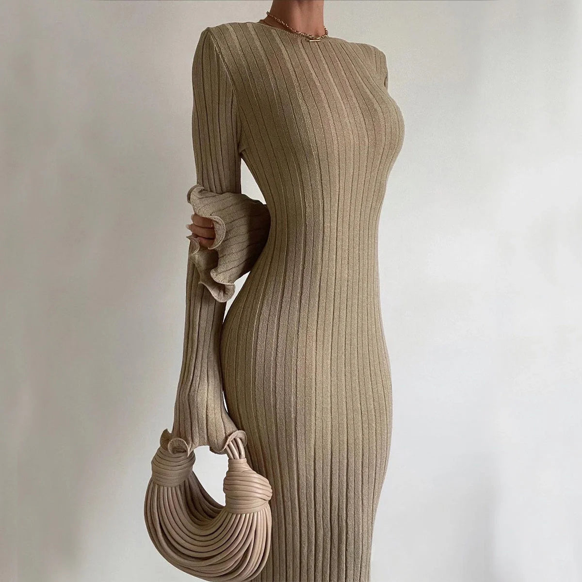 Slim long-sleeved ruffled maxi dress in khaki, black, or white with backless design
