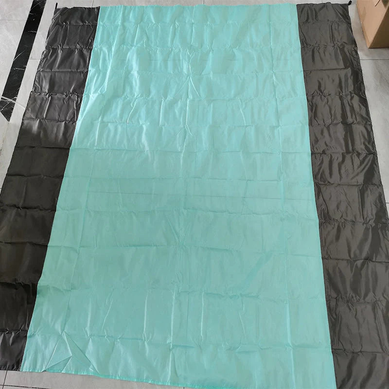 Waterproof foldable picnic mat in vibrant colours for outdoor camping