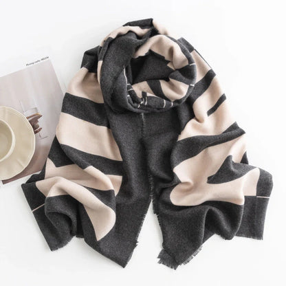 Herringbone pattern artificial cashmere scarf with tassel fringes