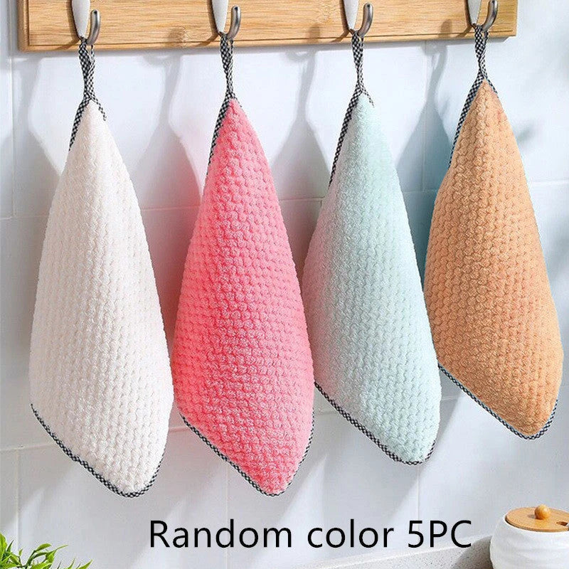 Absorbent and durable microfibre kitchen dish cloths in various colours