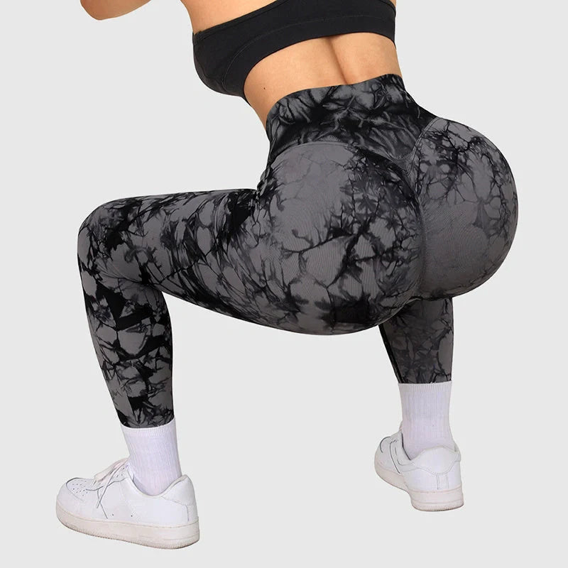 Women's seamless tie-dye leggings with push-up design for yoga and fitness