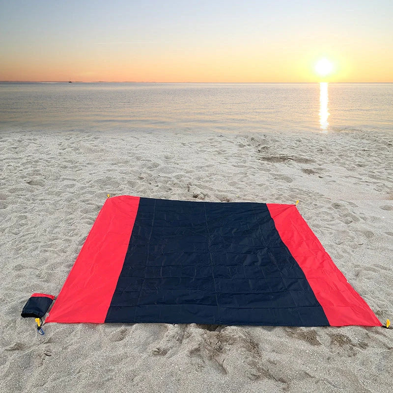 Waterproof foldable picnic mat in vibrant colours for outdoor camping