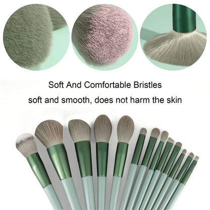 13-piece makeup brush set with soft artificial fibres and durable handles