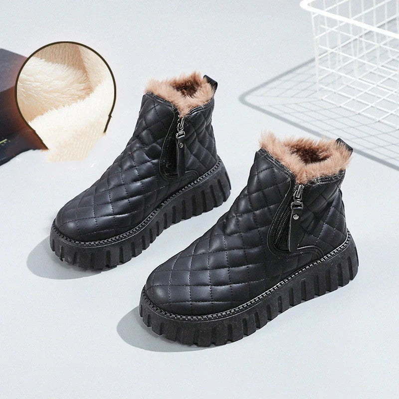 Women's plaid pattern platform ankle boots with side zipper and plush lining