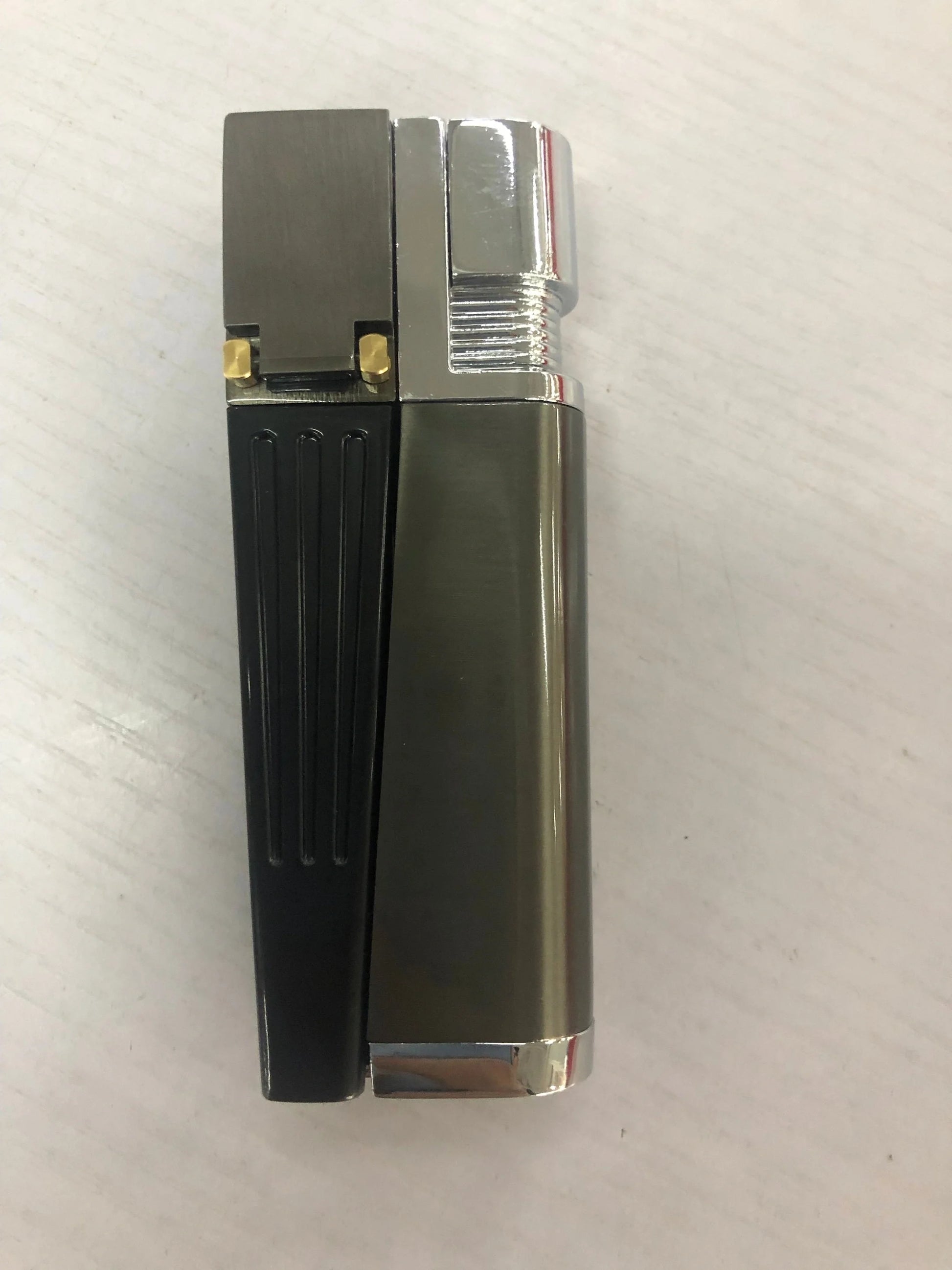Foldable metal pipe lighter with stash compartment - eco-friendly smoking gadget