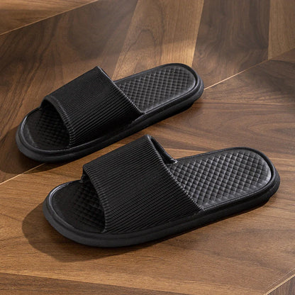 Stylish non-slip summer slippers for men and women in various colours