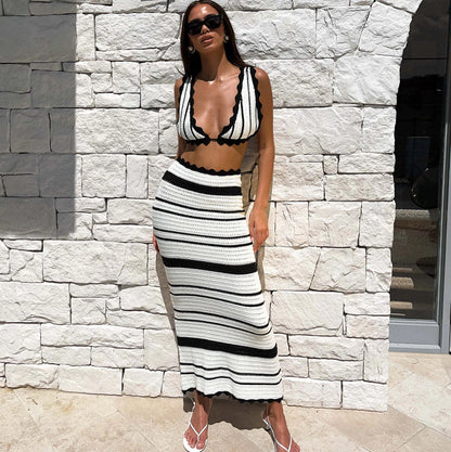 Women's 2-piece striped bikini set with sling top and skirt