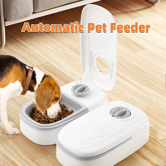 Automatic pet feeder made of durable plastic and stainless steel, designed to dispense consistent meals for cats and dogs without electricity