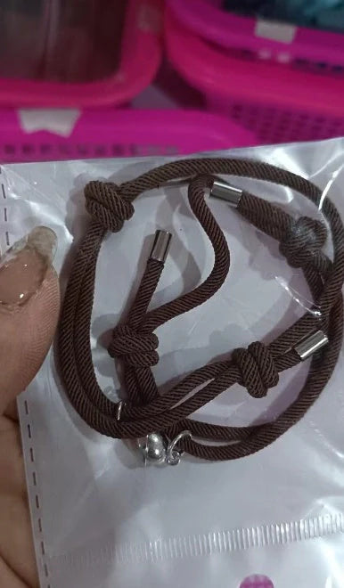 Adjustable nylon love magnetic bracelet with sticky metal heads in various colours