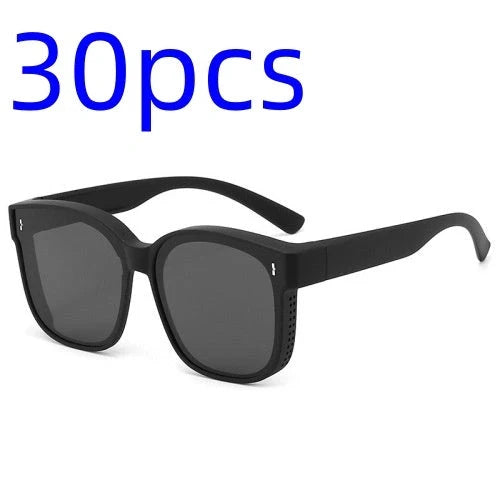 Polarised dual-use sunglasses with anti-glare mirror coating in various colours