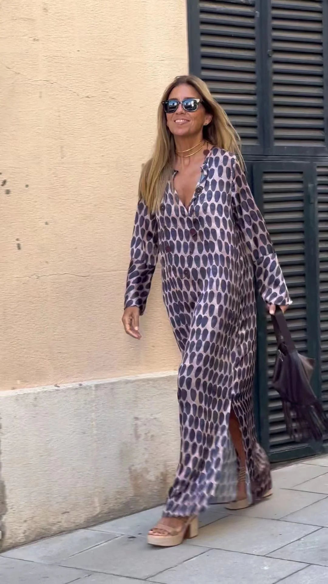 Stylish women's geometric print V-neck long dress in various colours