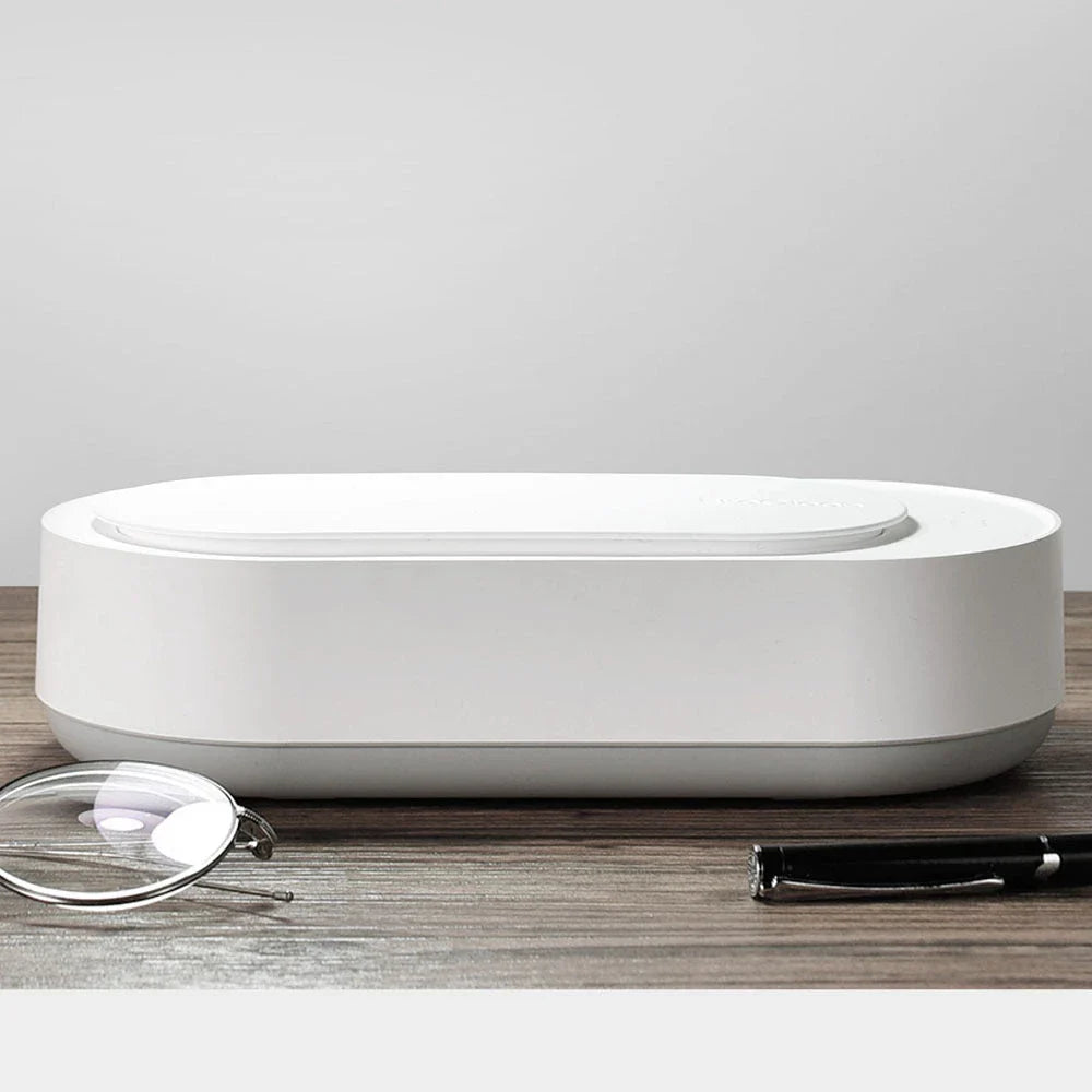 Premium ultrasonic cleaning machine for revitalizing watches, jewelry, glasses, and other everyday items