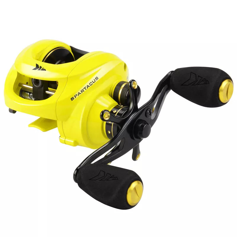 Water Drop Long Throw Lure Fishing Reel with yellow accents and dual braking system