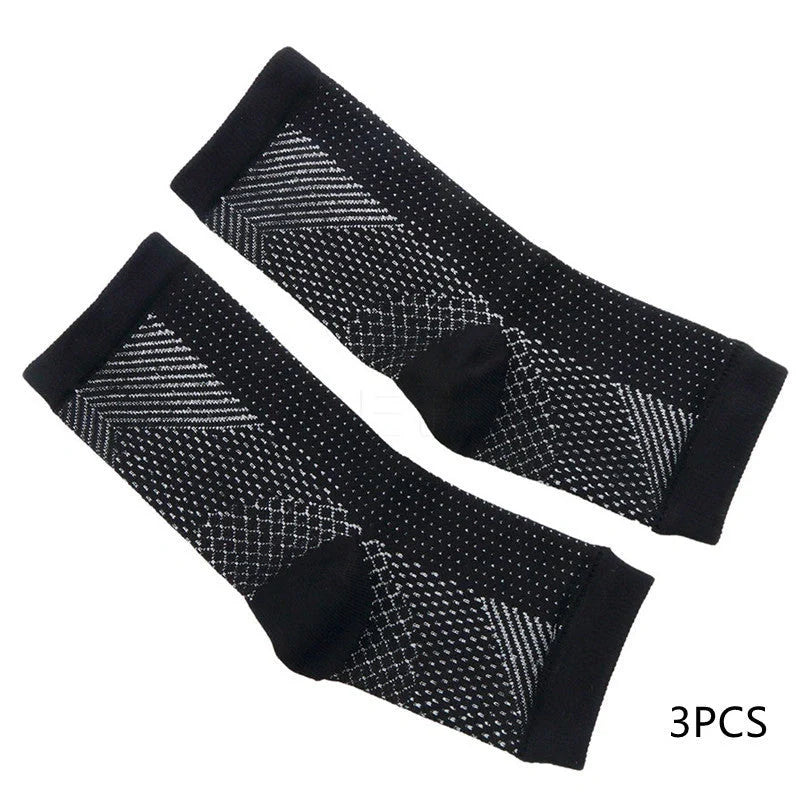 Unisex anti-fatigue compression ankle socks for sports and recovery