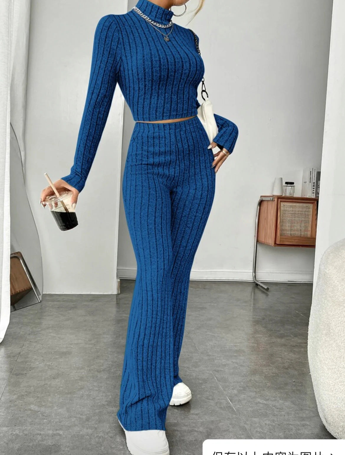 Elegant cotton turtleneck and wide-leg trousers suit in various colours, including bean green, light gray, dark red, and sapphire blue.