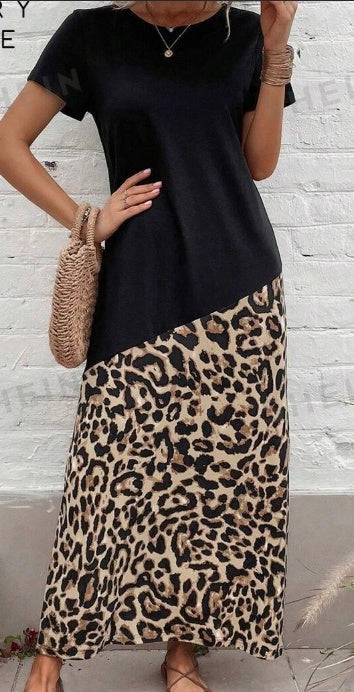 Leopard Print Tee Dress in black and apricot, sizes S to 3XL