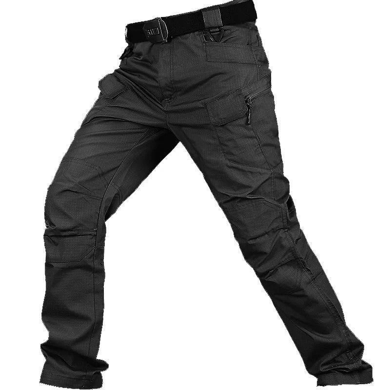 Rugged training trousers in various colours, designed for extreme outdoor challenges and activities
