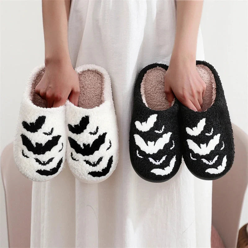 Cosy Bat Slippers for Halloween - Soft Plush Unisex House Shoes in black and white